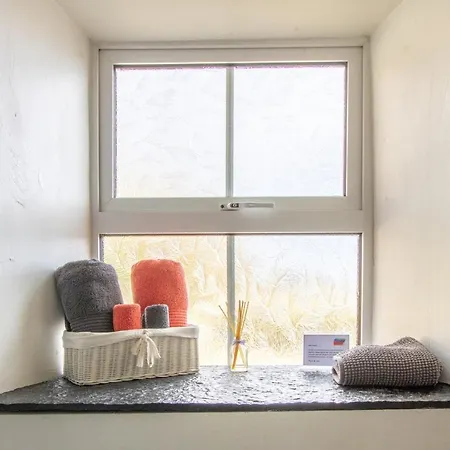 بيت للعطل Blue Sky Cottage, Doolin *