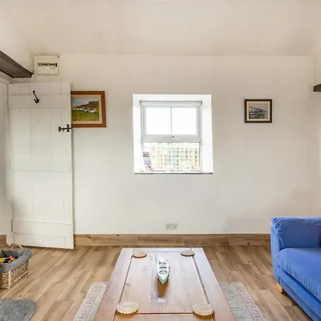 Blue Sky Cottage, Doolin Holiday home *