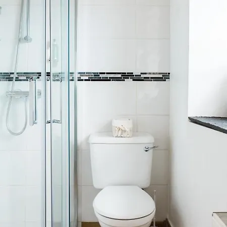 Blue Sky Cottage, Doolin 펜션 Carrowauff