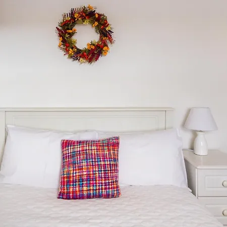 بيت للعطل Blue Sky Cottage, Doolin